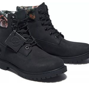 Timberland Heritage Women's Boots  Black/Floral Size 6.5